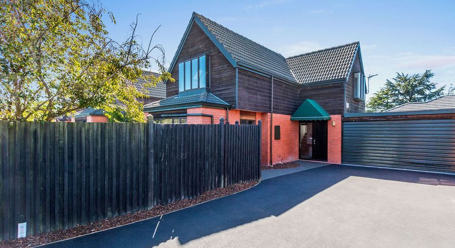  at 9/415 Mairehau Road, Parklands, Christchurch