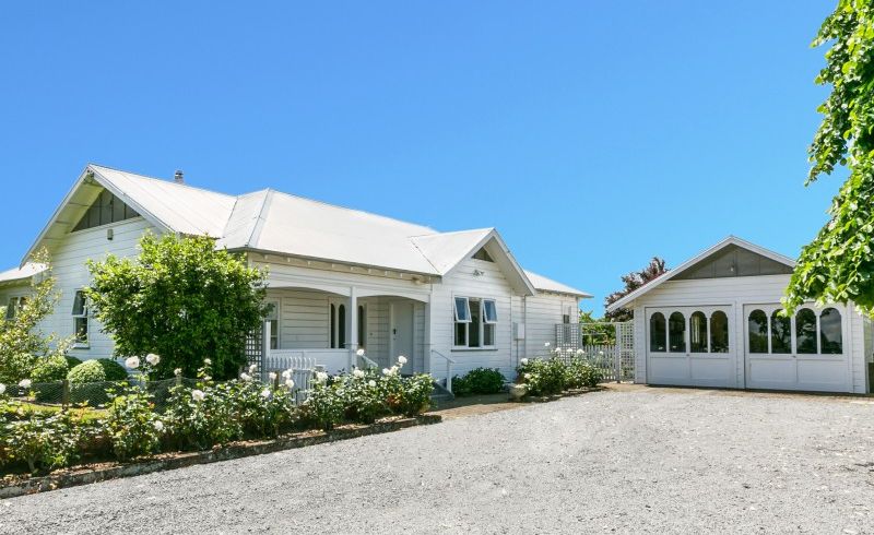  at 35 Tollemache Road East, Longlands, Hastings