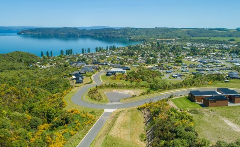  at 1 Sparrowhawk Way, Kinloch, Taupo