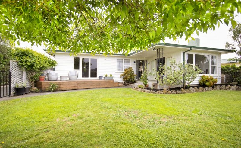  at 4 Clare Place, Pirimai, Napier