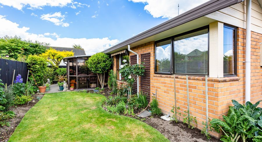 at 2/50 Steadman Road, Broomfield, Christchurch
