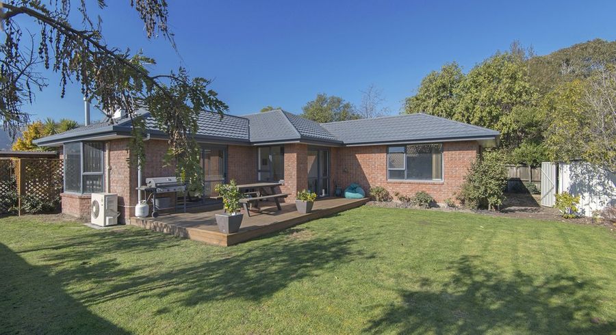  at 26 Wendy Place, Heathcote Valley, Christchurch