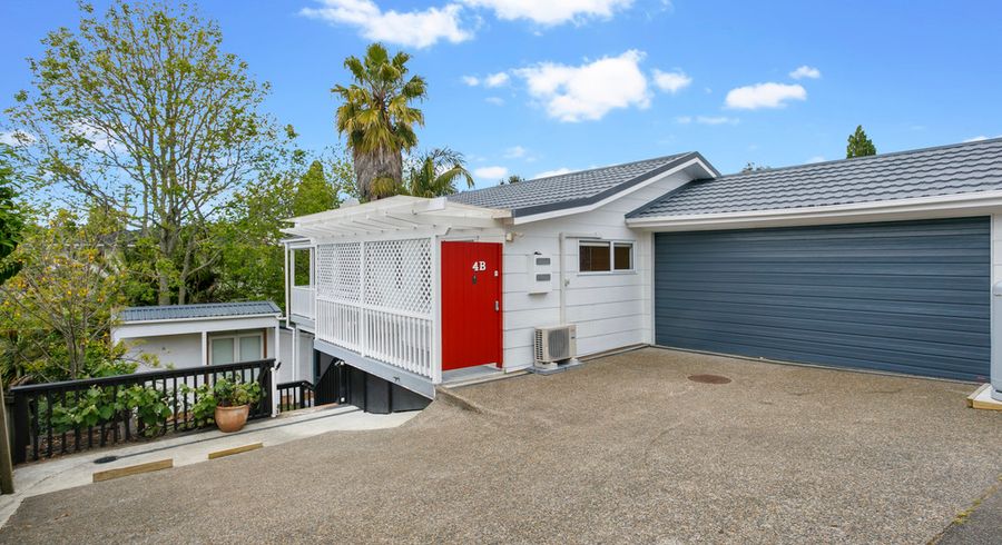  at 2/4 Ambler Avenue, Glen Eden, Auckland