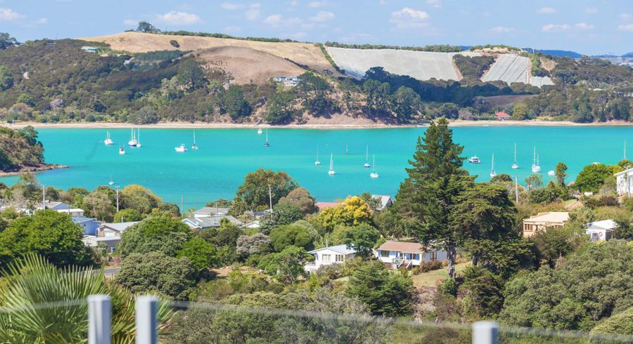  at 6 Dickson Road, Surfdale, Waiheke Island