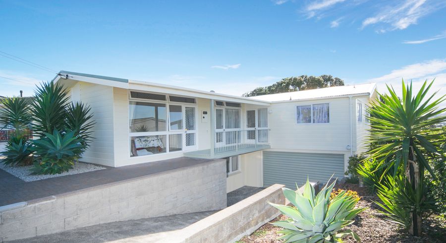 at 22 Taylor Road, Mangere Bridge, Auckland