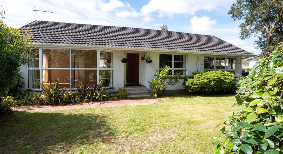  at 24 Hay Street, Bromley, Christchurch City, Canterbury