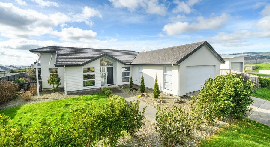  at 175 Pacific Drive, Fitzherbert, Palmerston North