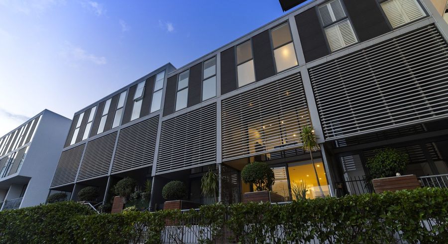  at 96 Fisher-Point Drive, Freemans Bay, Auckland City, Auckland