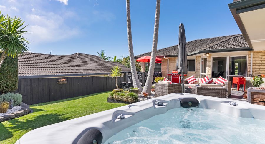  at 39 Moyrus Crescent, East Tamaki Heights, Auckland