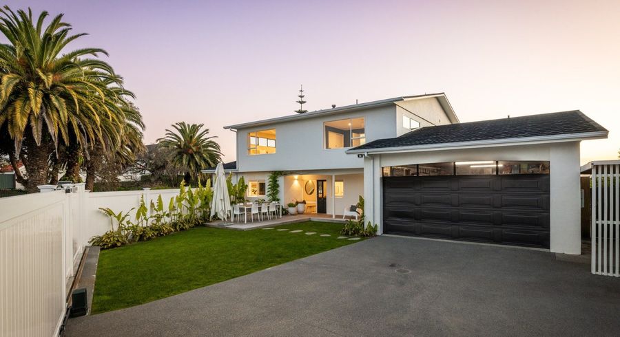  at 42 Busby Hill, Havelock North, Havelock North
