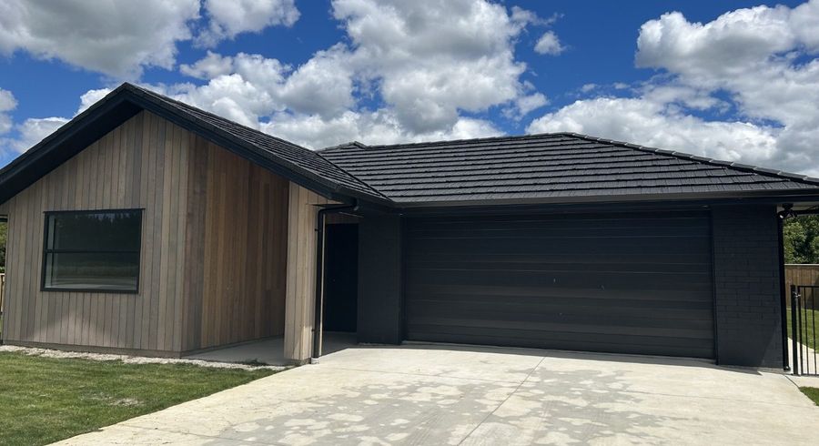  at 1 Kakariki Crescent, Carterton