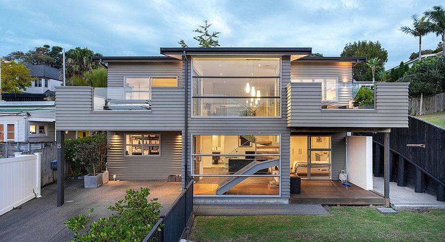  at 18 Beulah Avenue, Rothesay Bay, Auckland
