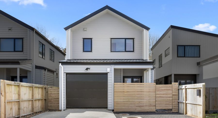  at 42 Hoia Street, Takanini, Papakura, Auckland