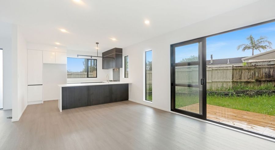  at 43A Fitzherbert Avenue, West Harbour, Waitakere City, Auckland