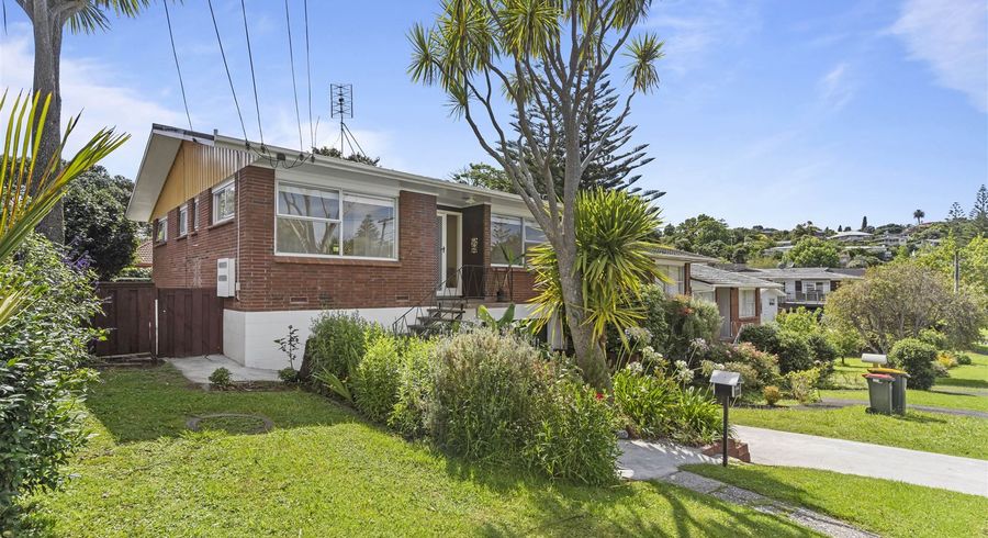  at 1/23 Liston Crescent, Howick, Auckland