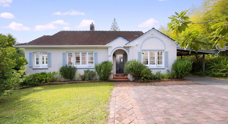  at 4/90 Titirangi Road, New Lynn, Waitakere City, Auckland