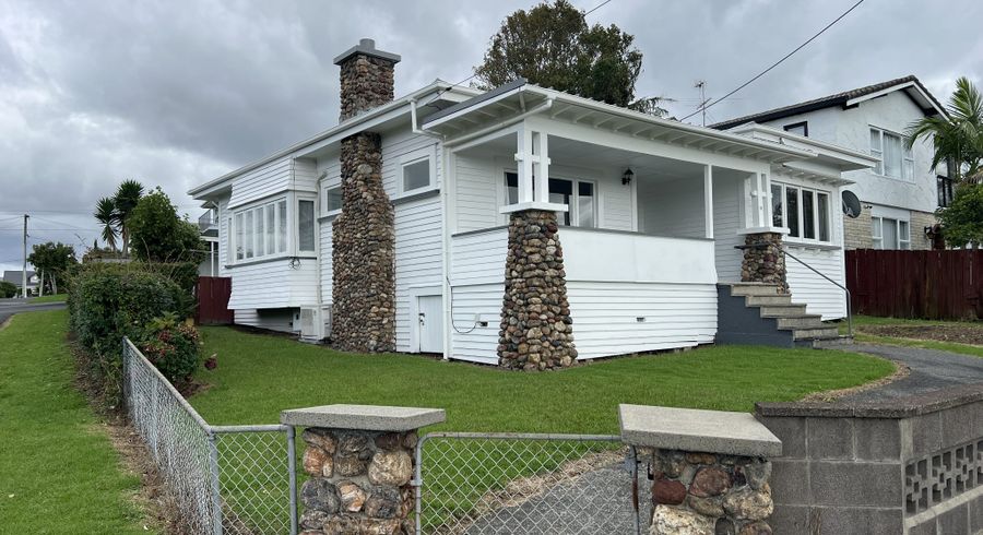  at 13 Lloyd Ave, Mount Albert, Auckland City, Auckland