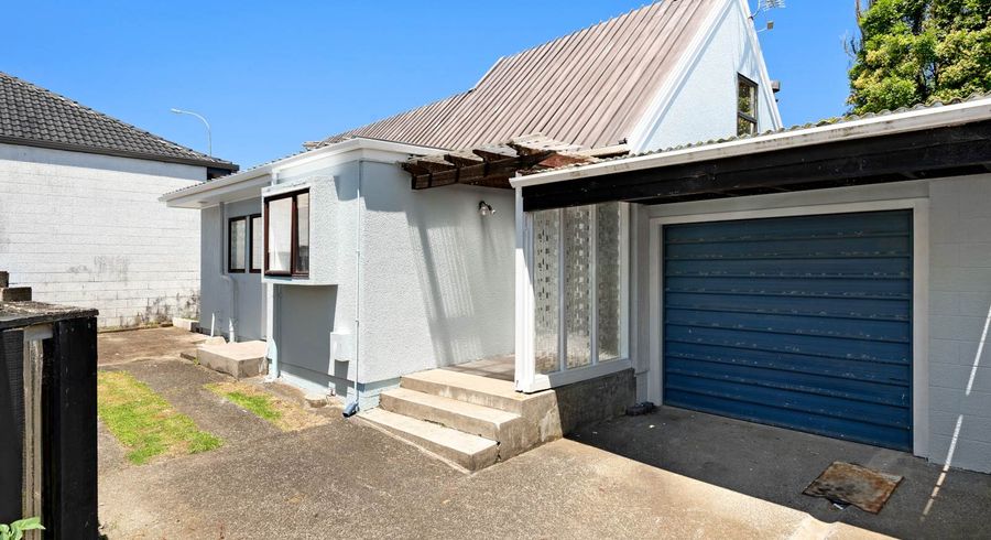  at 117 The Avenue, Lynfield, Auckland