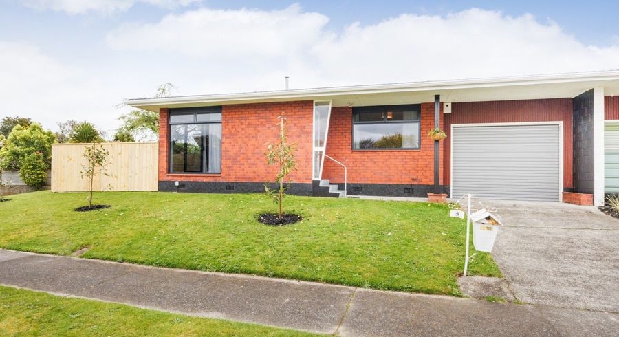  at 5 Mudgway Place, Awapuni, Palmerston North, Manawatu / Whanganui