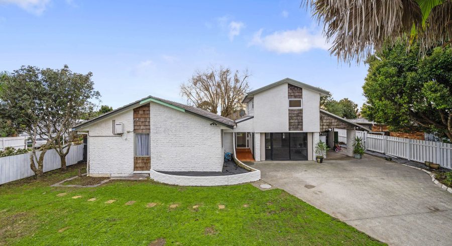  at 9 Ultima Place, Clover Park, Manukau City, Auckland