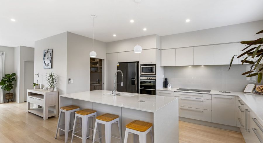  at 22 Mahutonga Avenue, Beachlands, Auckland