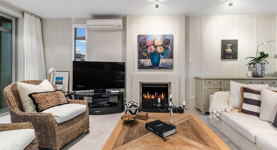  at 7 Little Compton Mews, Snells Beach, Rodney, Auckland
