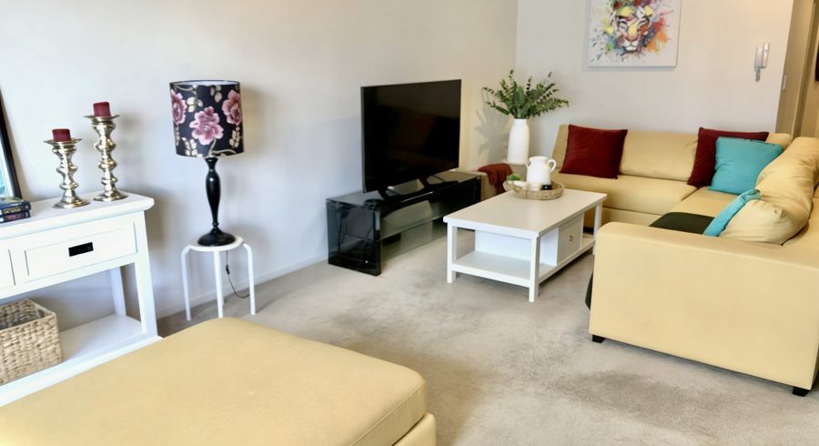  at 13C/132C Stancombe Road, Flat Bush, Manukau City, Auckland