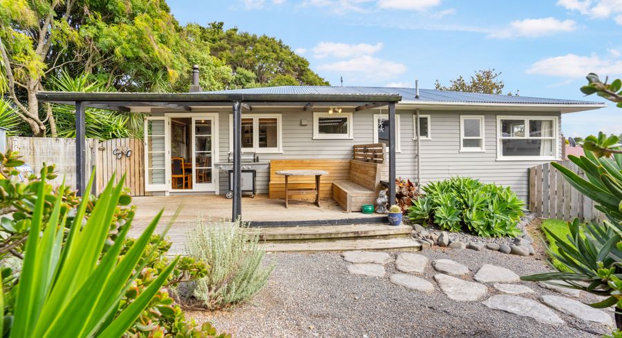  at 5 Glendene Avenue, Glendene, Auckland