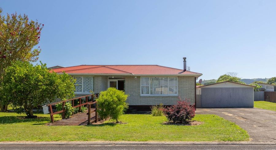  at 19  Lee Avenue, Paeroa, Hauraki, Waikato