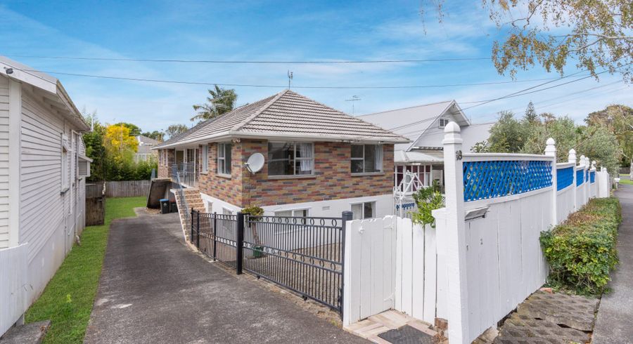 at 1/18 Windmill Road, Mount Eden, Auckland City, Auckland