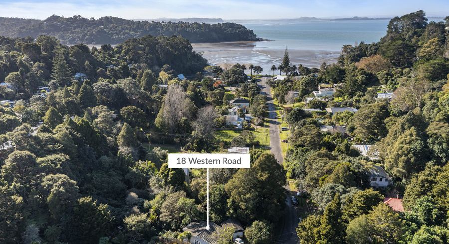  at 18 Western Road, Laingholm, Auckland