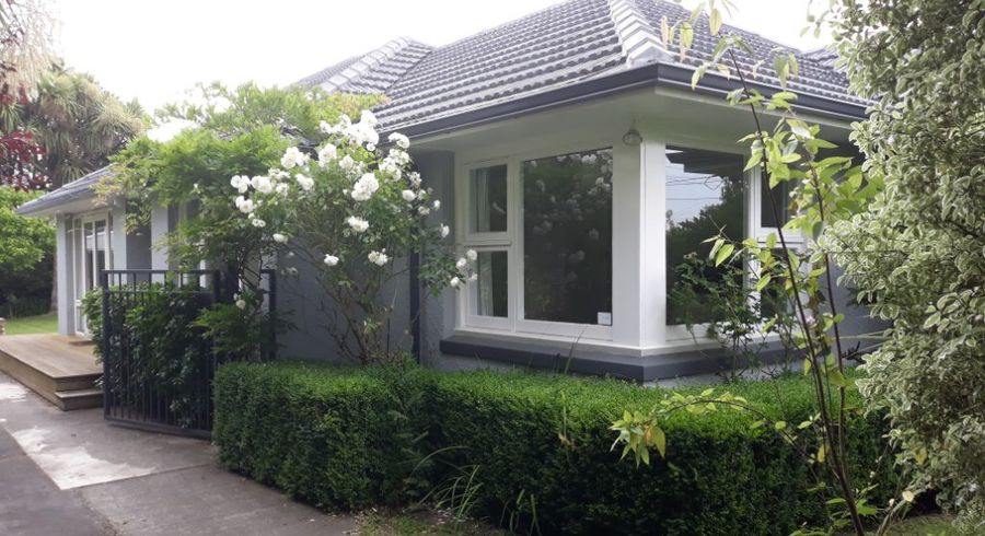  at 14 Manor Place, Bryndwr, Christchurch