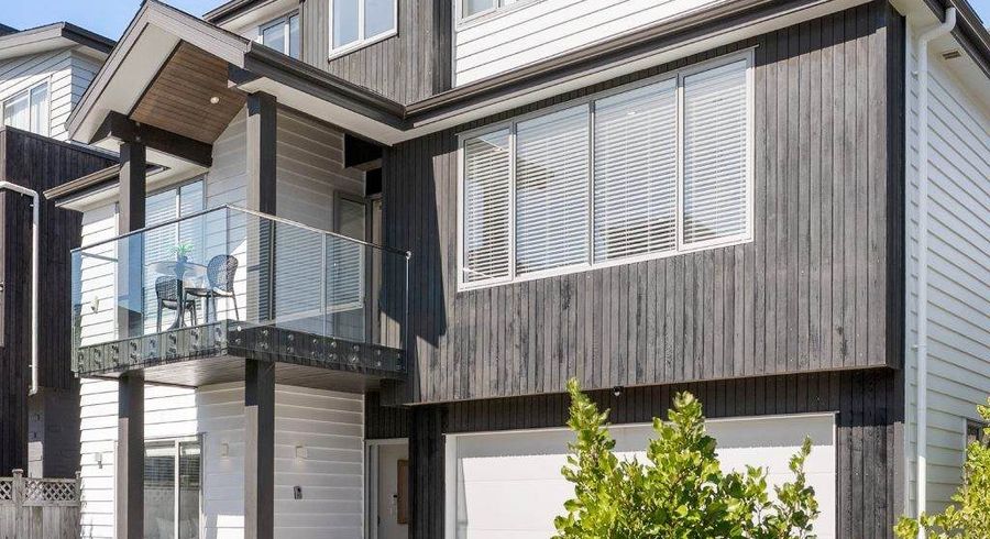  at 20 Windlass Street, Long Bay, Auckland