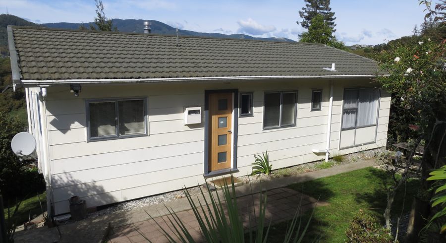  at 2/177 Princes Drive, Britannia Heights, Nelson