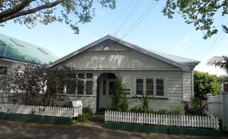  at 2/31 Castle St, Grey Lynn, Auckland City, Auckland