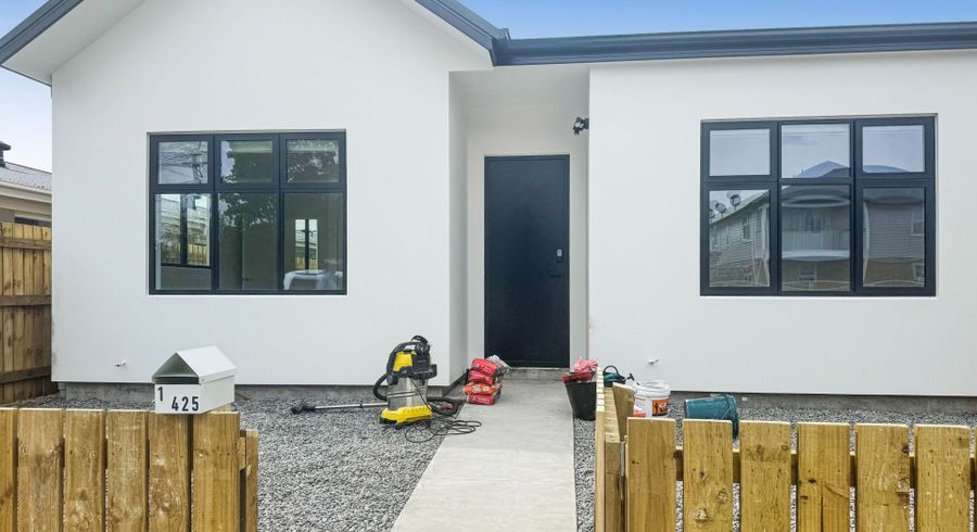  at 2/425 Hereford St, Linwood, Christchurch City, Canterbury