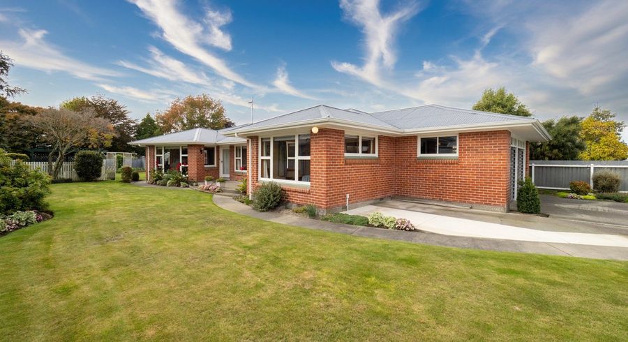 at 16 Middle Road, Allenton, Ashburton