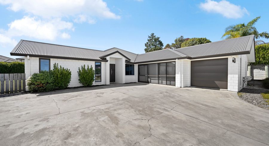  at 5 Rigg Place, Flagstaff, Hamilton, Waikato