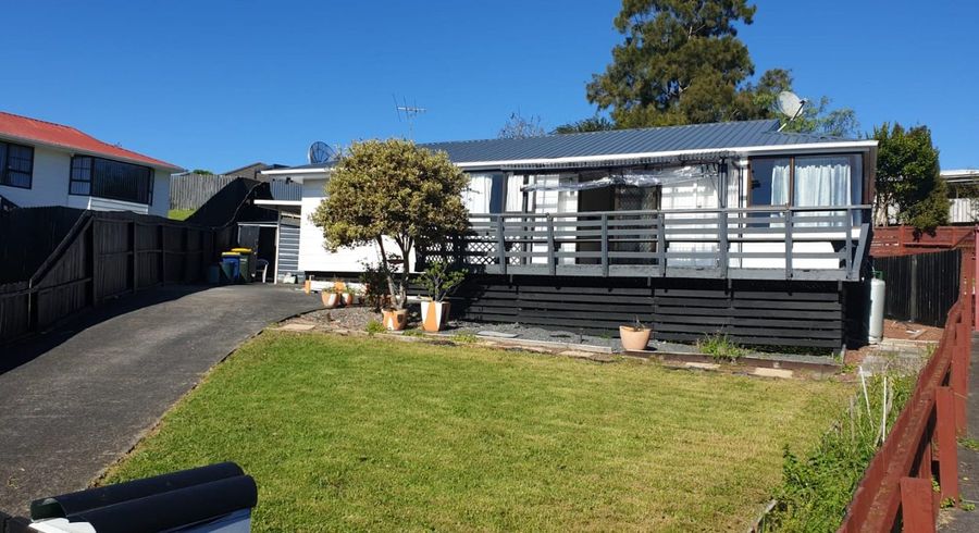  at 28 Glen Close, Glen Eden, Waitakere City, Auckland