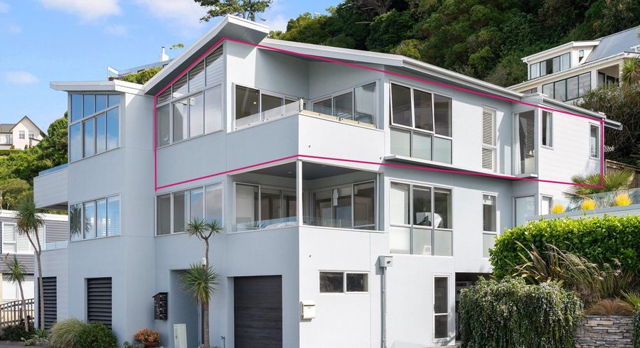  at 4/275 Karaka Bay Rd, Karaka Bays, Wellington, Wellington