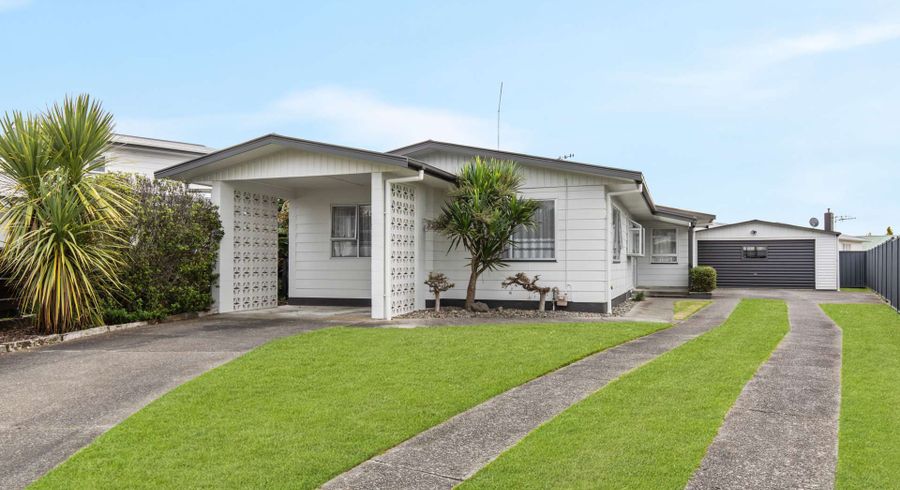  at 6 Ajax Place, Highbury, Palmerston North