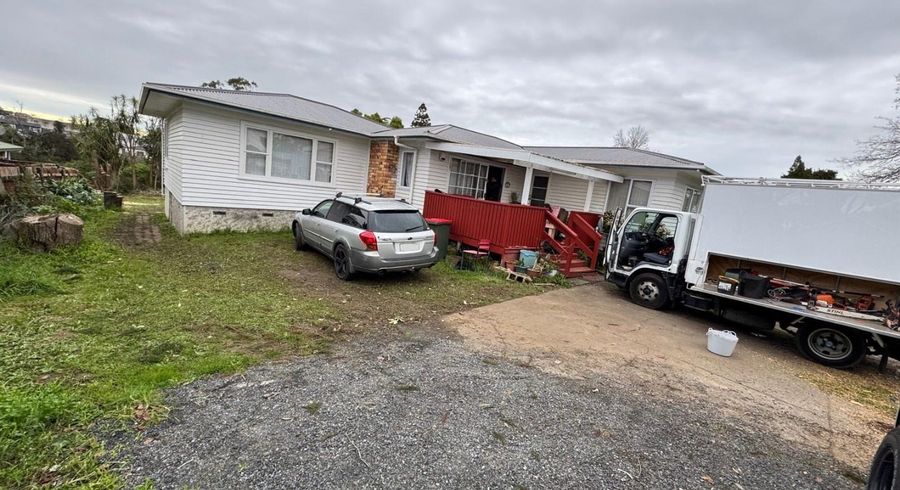  at 12 Metcalfe Road, Ranui, Waitakere City, Auckland