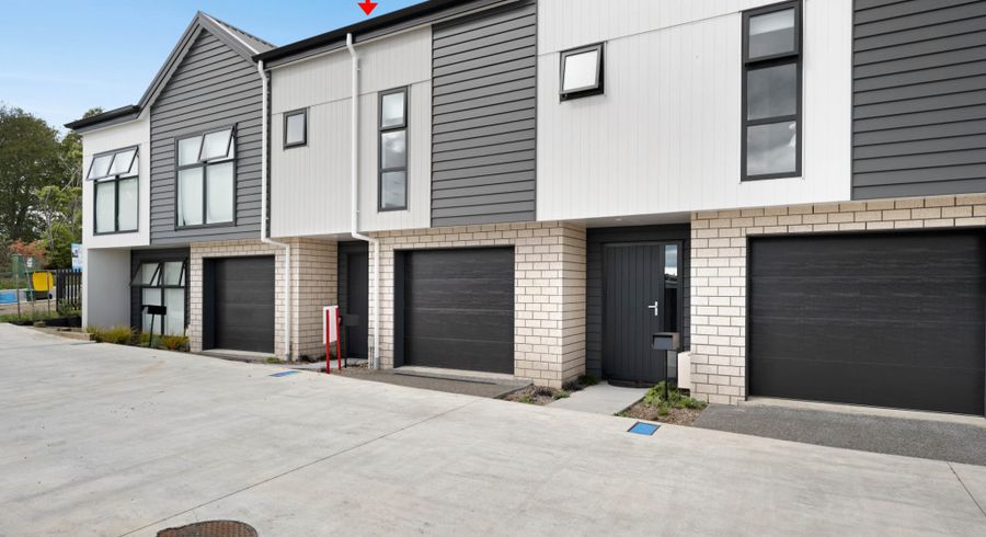  at 2/1 North Ridge Drive, Rototuna North, Hamilton