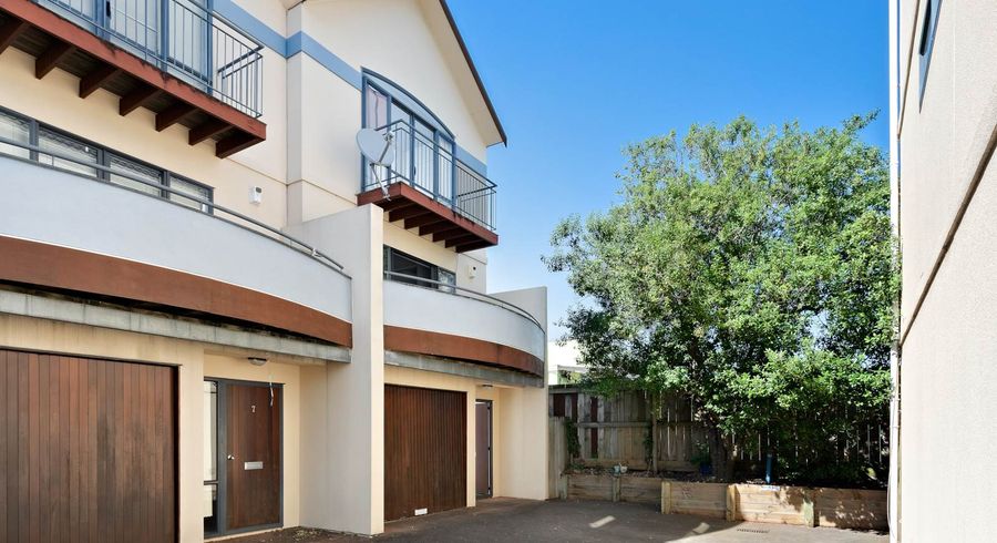  at 6/17A Delta Avenue, New Lynn, Auckland