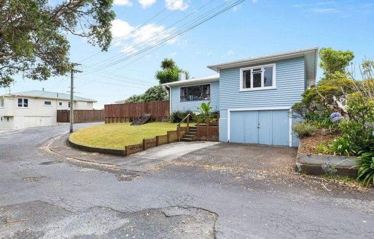  at 13 York Crescent, Westown, New Plymouth, Taranaki