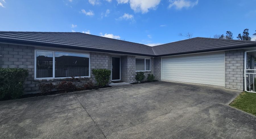  at 10 Garrett Drive, Whalers Gate, New Plymouth, Taranaki