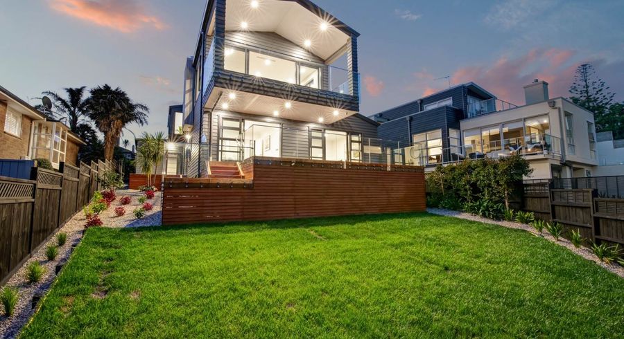  at 31 Churchill Road, Murrays Bay, North Shore City, Auckland