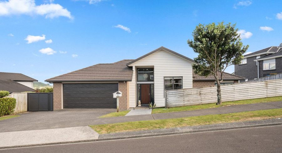  at 81 Endeavour Drive, Whitby, Porirua