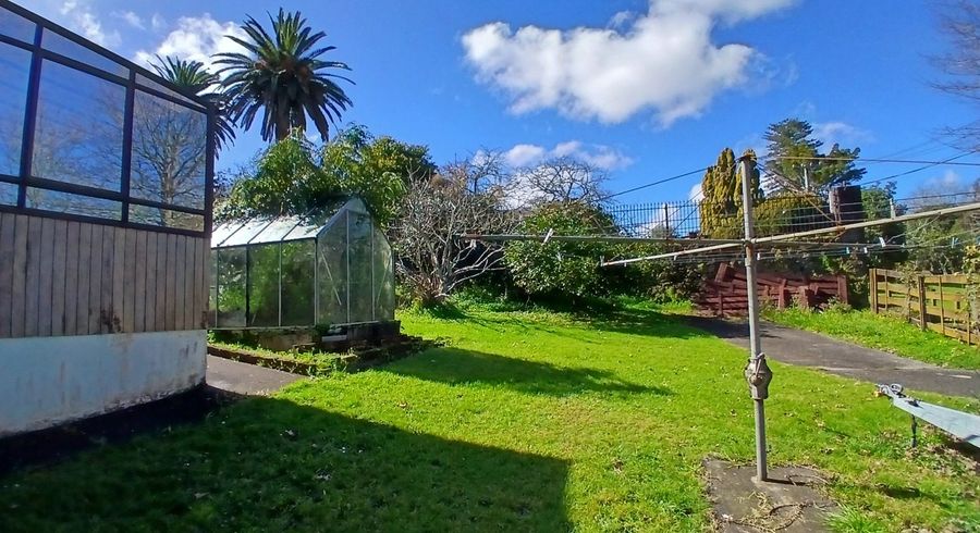  at 60 Hillsborough Road, Hillsborough, Auckland City, Auckland