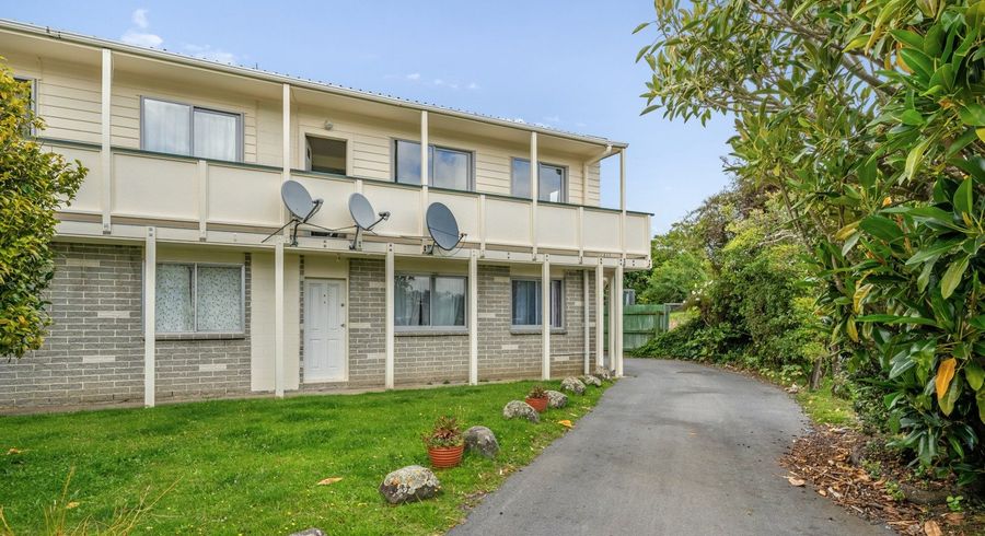  at 5/19 Pirie Crescent, Moera, Lower Hutt, Wellington